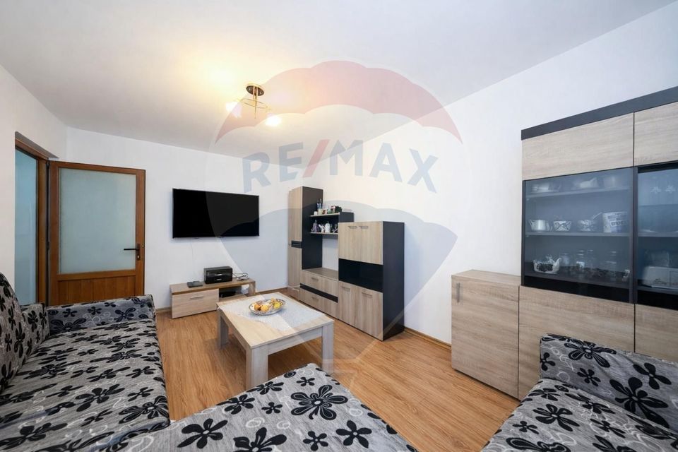 3 room Apartment for sale, Bartolomeu area