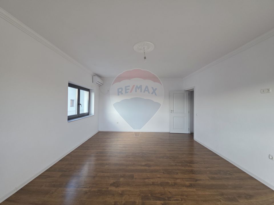 2 room Apartment for sale, Central area