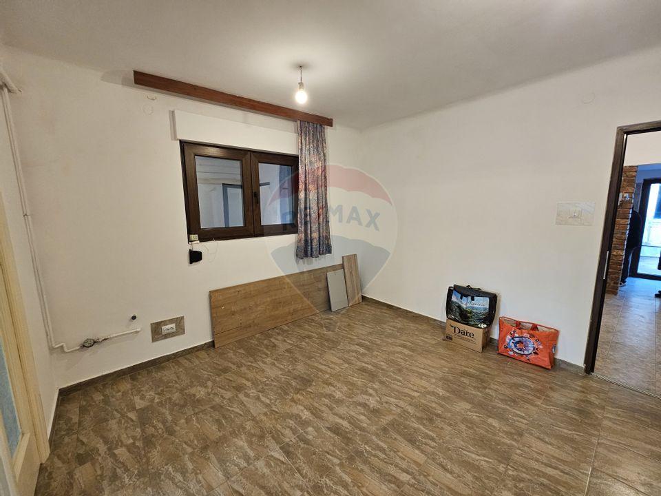 Apartament 2 camere in Vila S+P+2+M si curte proprie 29.21 mp