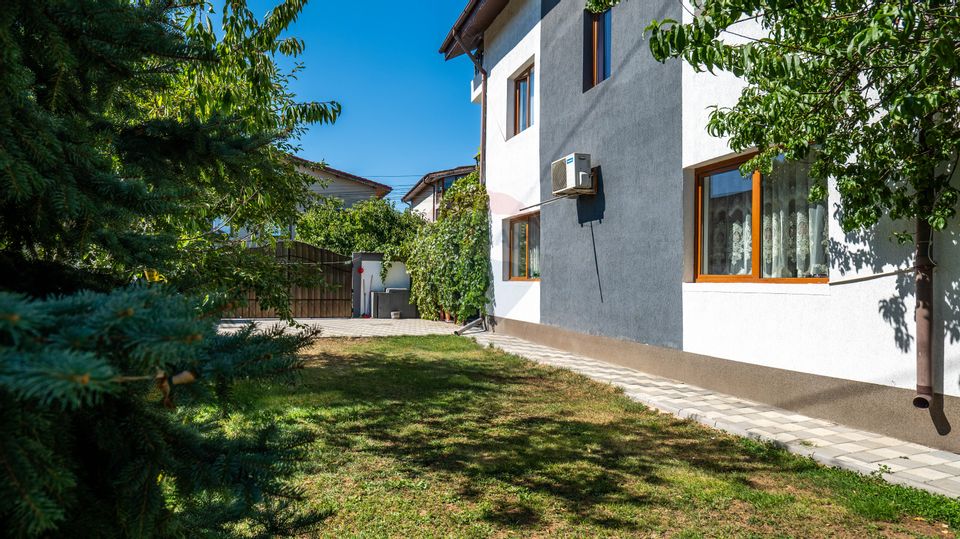 Investitie - vanzare vila deosebita, zona Fundeni - Dobroesti