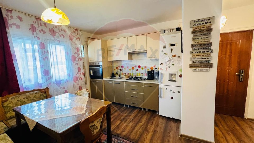 Apartament de vânzare cu 2 dormitoare