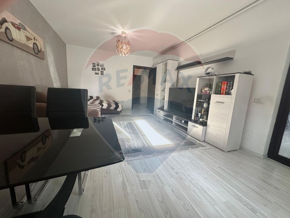 DE VANZARE Apartament 2 camere Fundeni