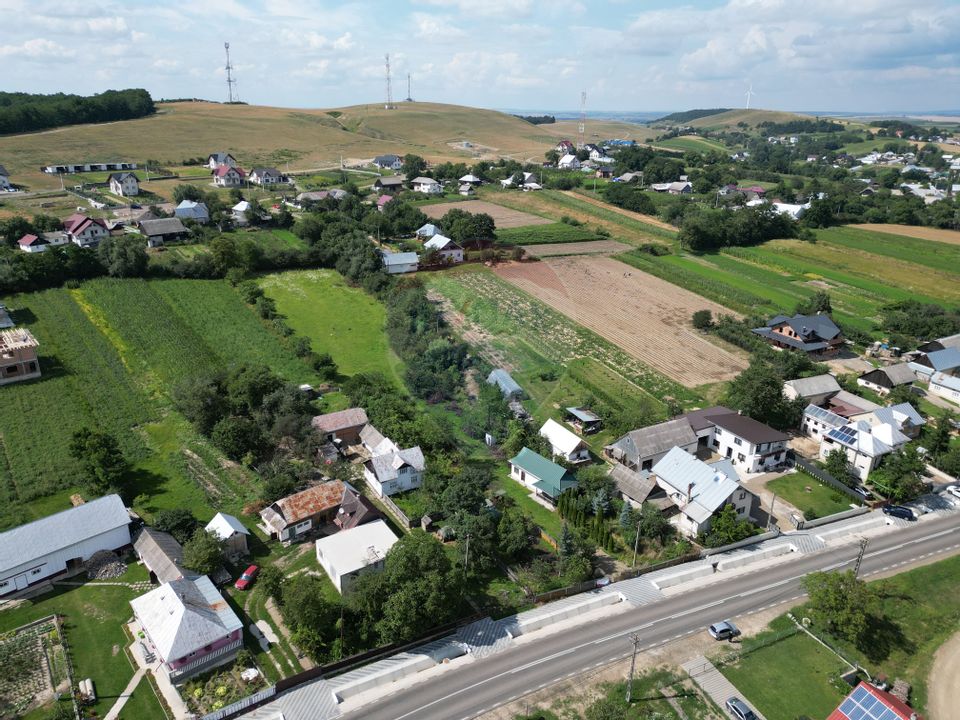 Land 4,900sqm Suceava / Drumul .