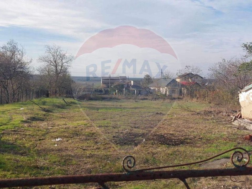 Teren de vânzare 1800 mp, Corbu – la 15 minute de plajă