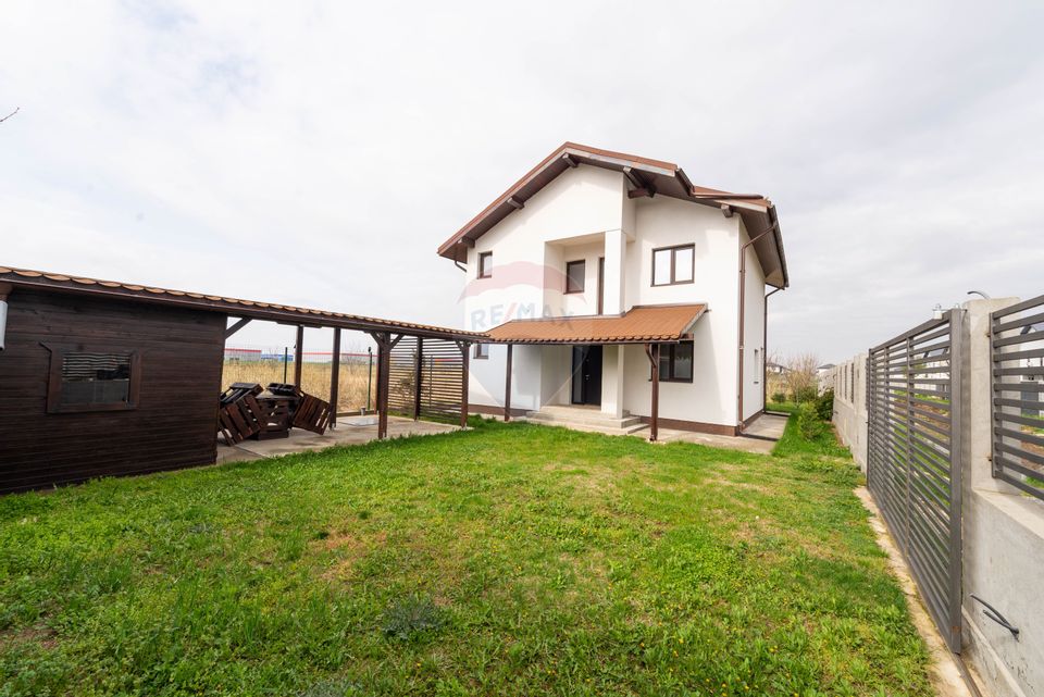 4 room House / Villa for sale, Militari area