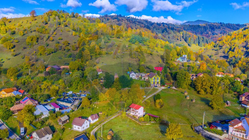 Land 1,564sqm Moieciu de Jos / Strada Sbarcioara