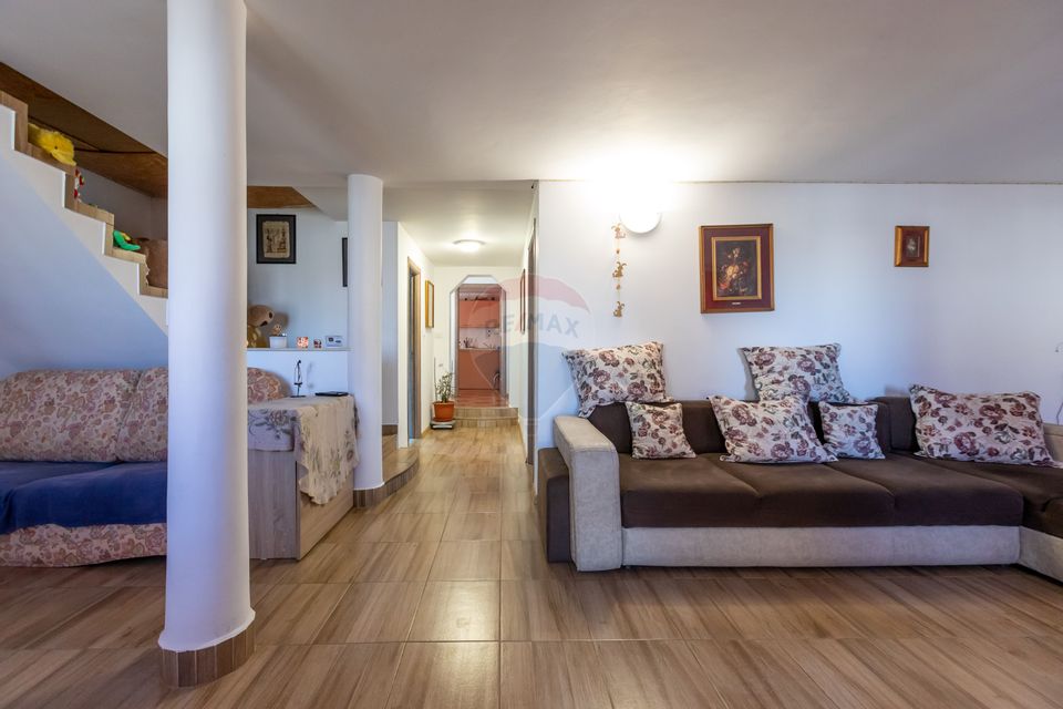 4 room House / Villa for sale