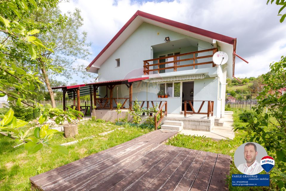 4 room House / Villa for sale