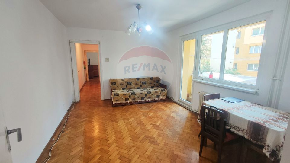 Apartament de vânzare 3 camere, etaj 1 , Manastur!