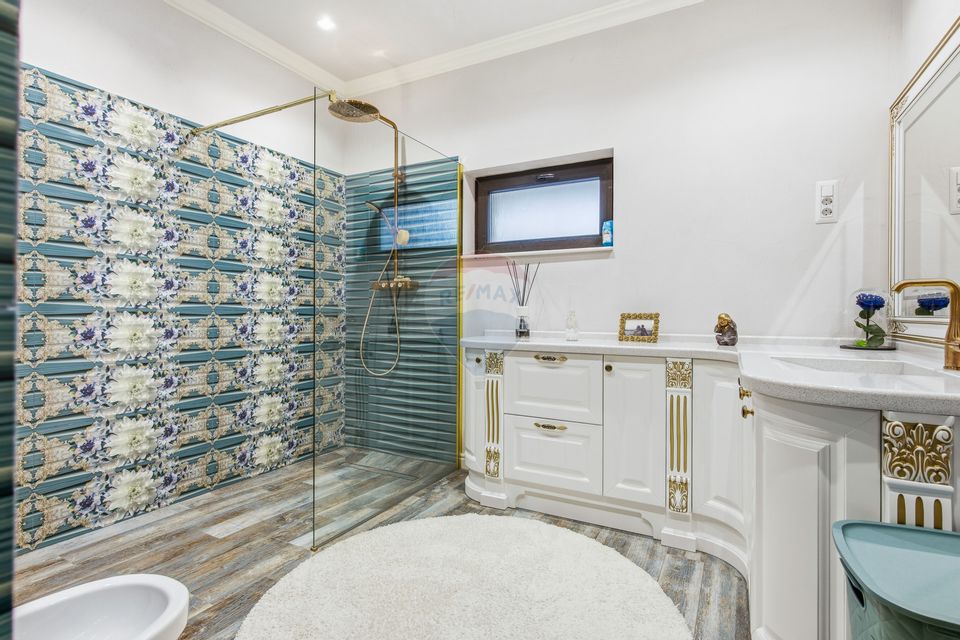 Vila de Lux de Vânzare, 280mp util - Str. Cortez - Hlincea Iasi