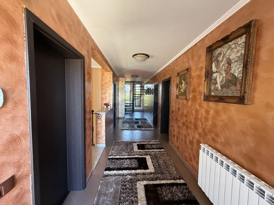 7 room House / Villa for sale, Central area