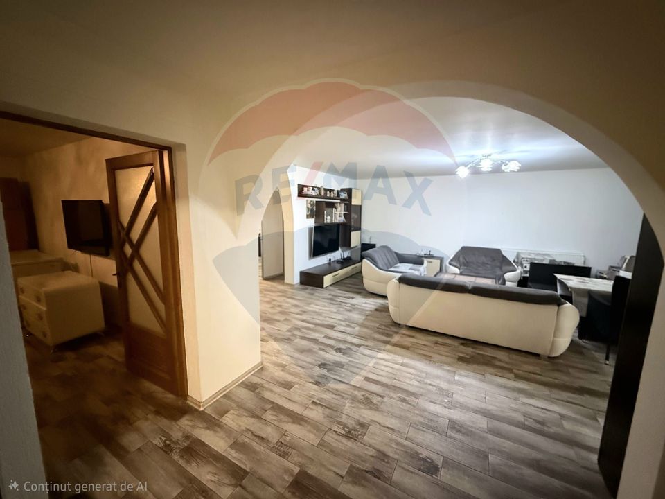 Casă / Vilă cu 5 camere de vânzare