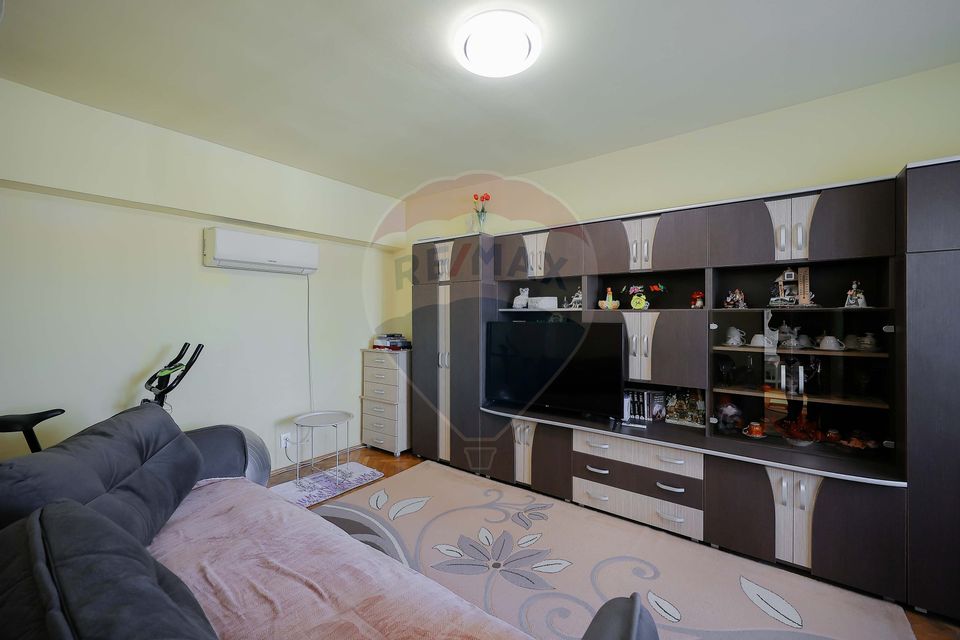 Apartament cu două camere de vânzare în zona Dacia