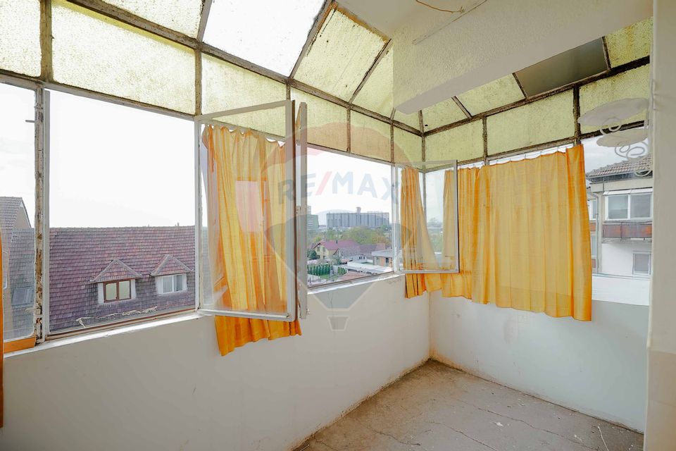 De vânzare apartament cu 2 camere zona Ioșia