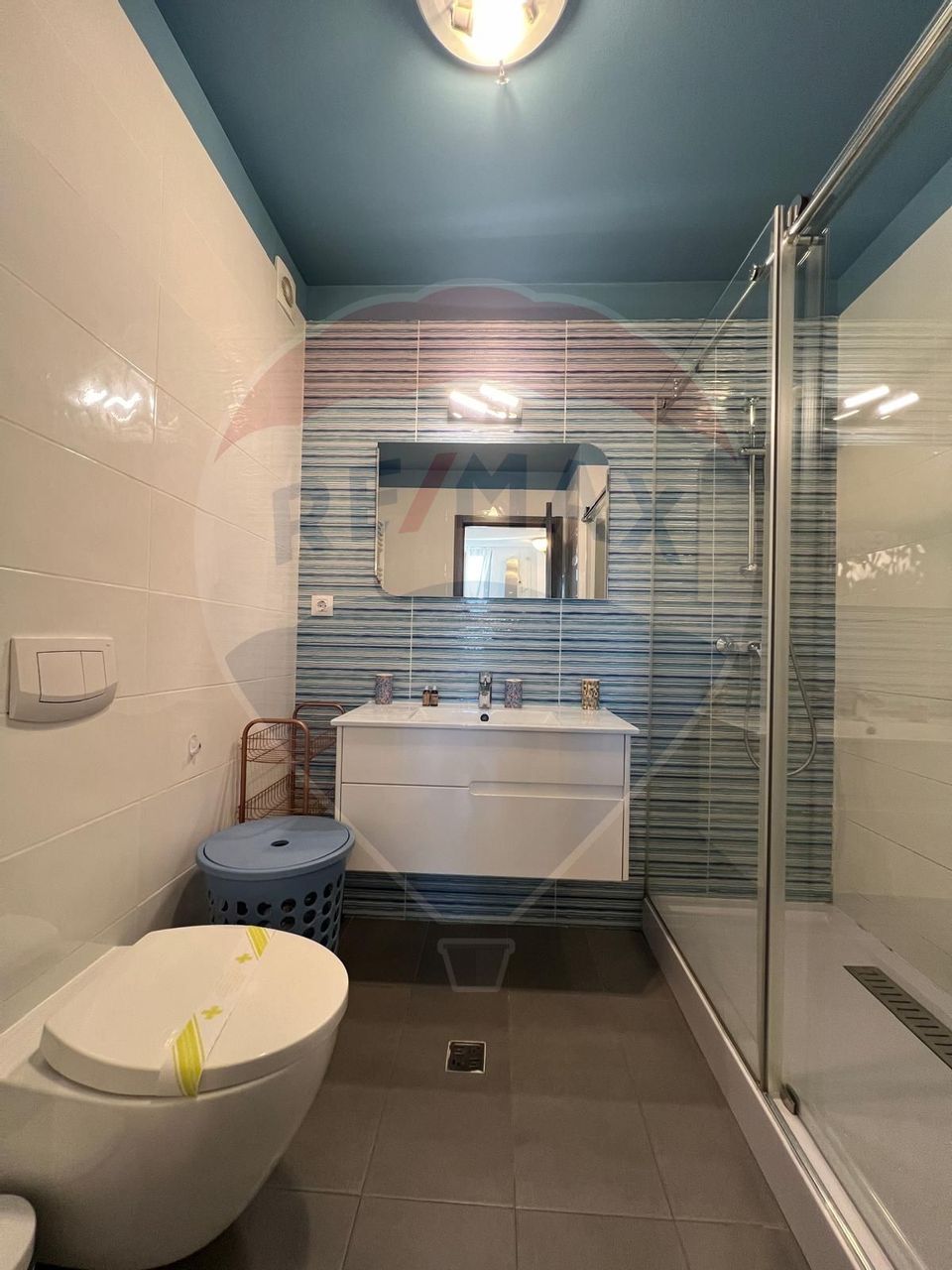 Apartament de inchiriat Blue Onix -Mamaia N