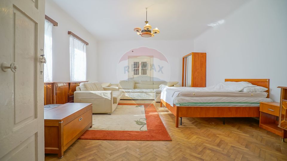 Cristian, locuinta saseasca, curte comuna