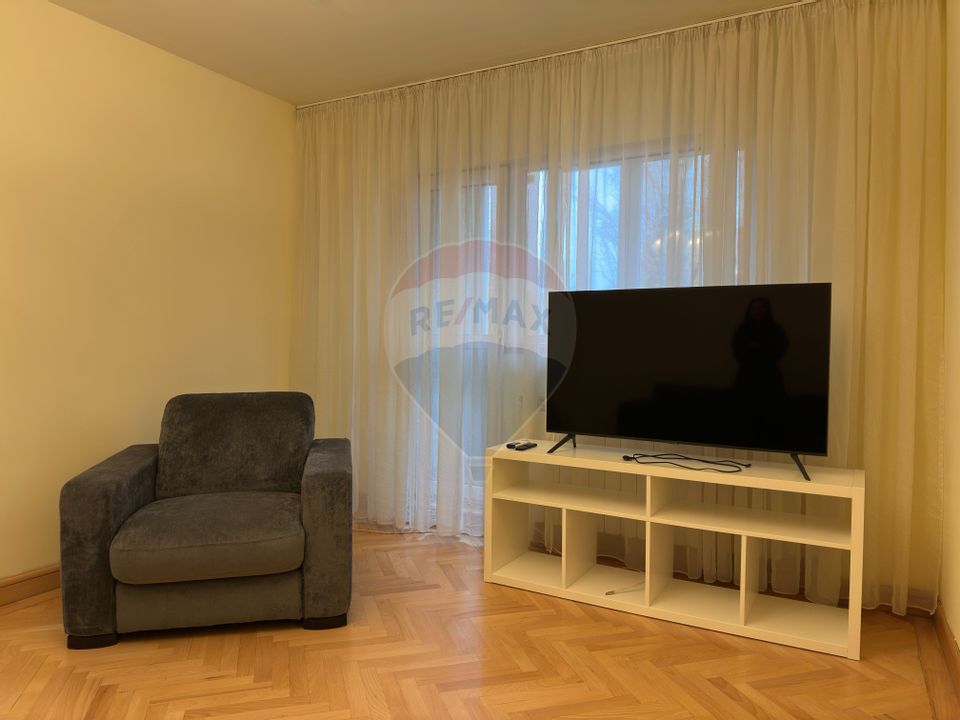Apartament cu 2 camere de inchiriat zona Stefan cel Mare