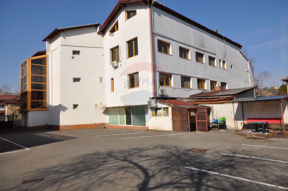 Cladire birouri,clinica, scoala, Centrul Civic, Brasov