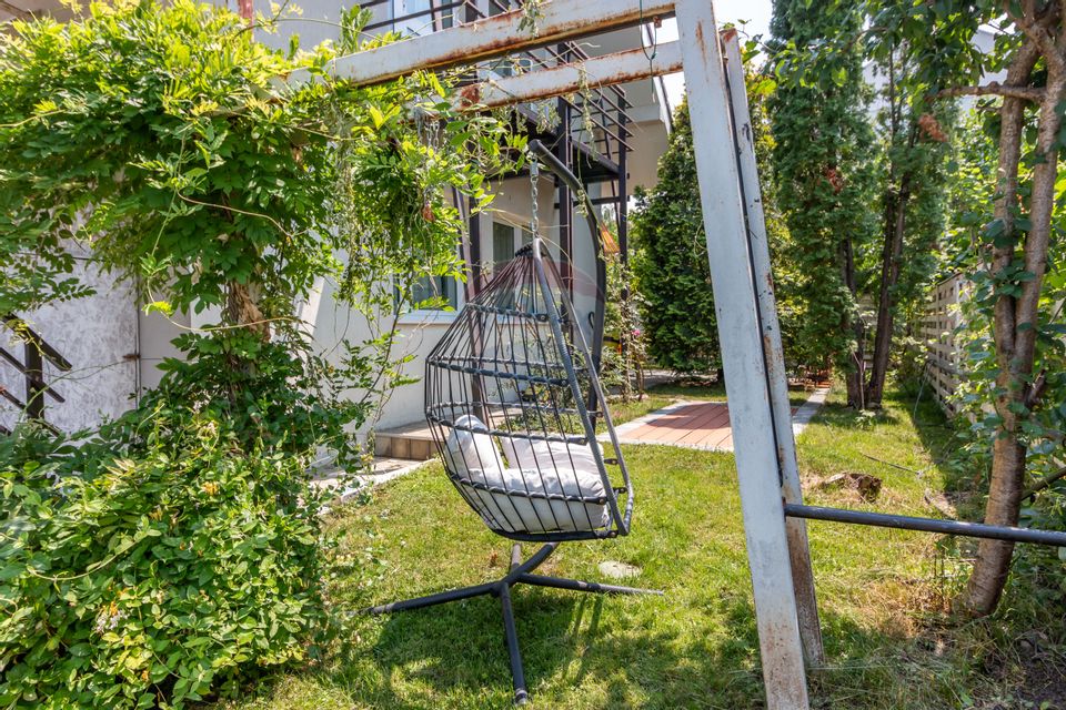 Casă / Vilă in Corbeanca, langa lac, zona exclusivista