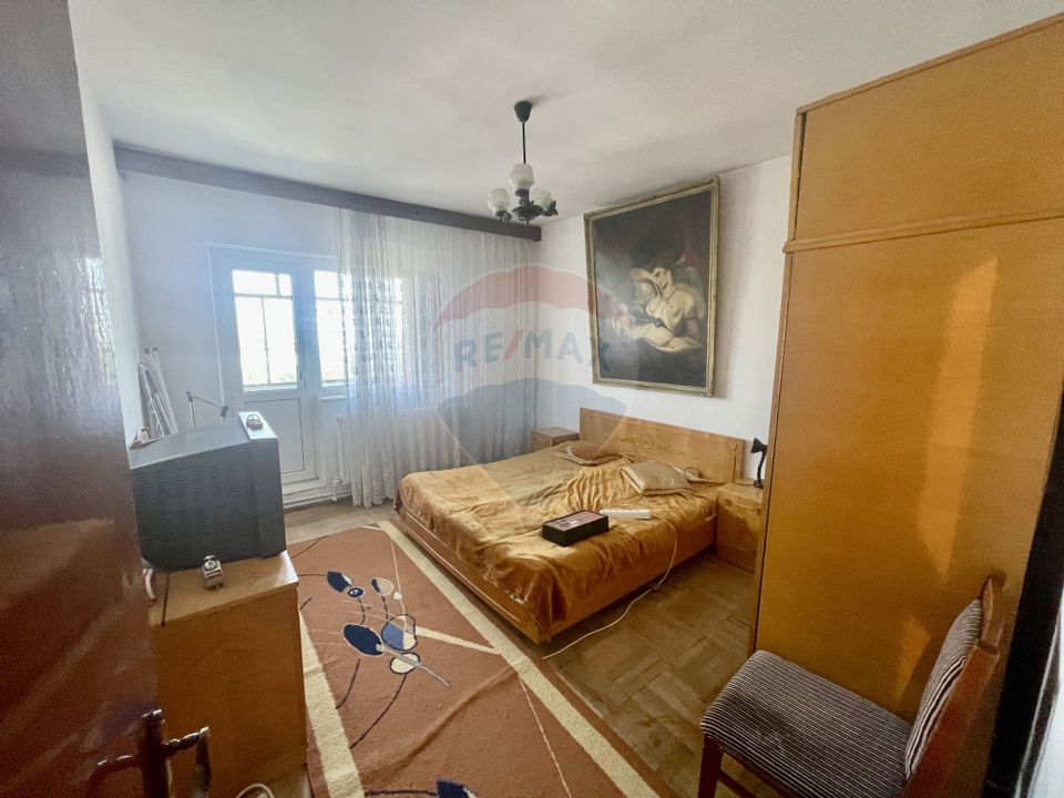 Apartament 3 camere Marco Spital