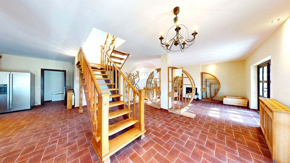 4 room House / Villa for sale
