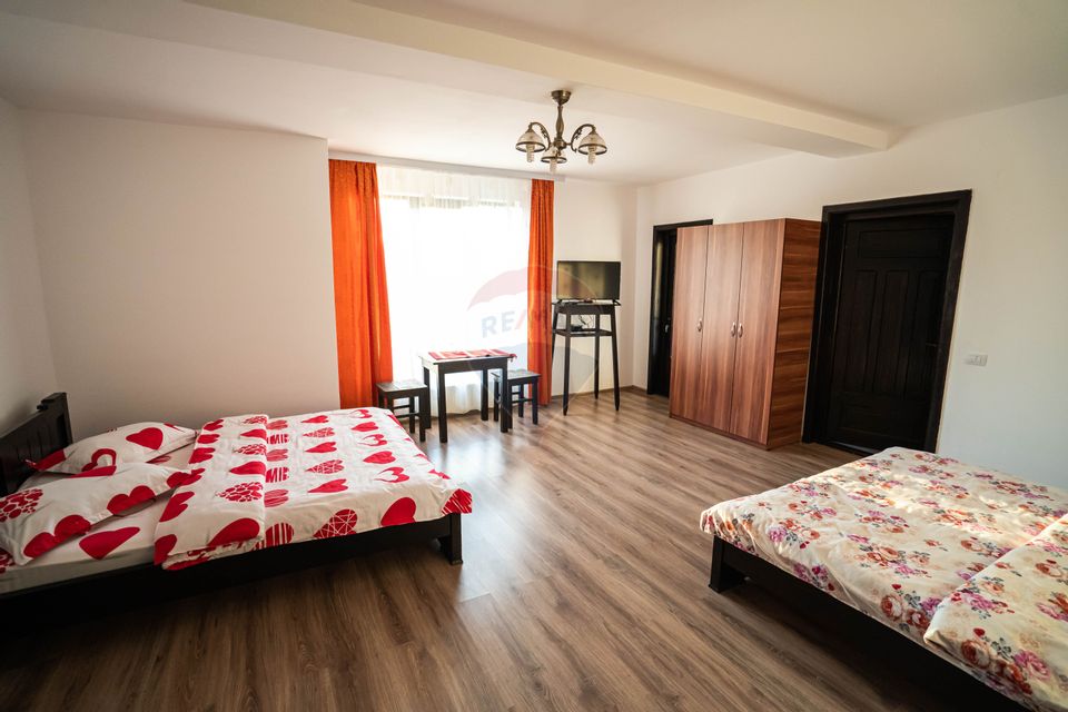 25 room Hotel / Pension for sale