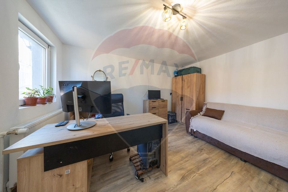 4 room House / Villa for sale