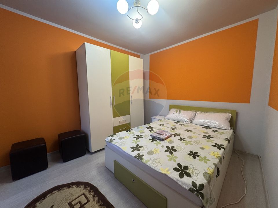 Apartament cu 2 camere de închiriat în zona Casa de Cultura