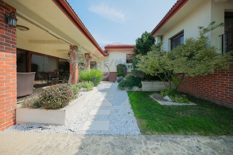 Vilă mediteraneană premium cu piscină, de vânzare, zona Dealuri Oradea