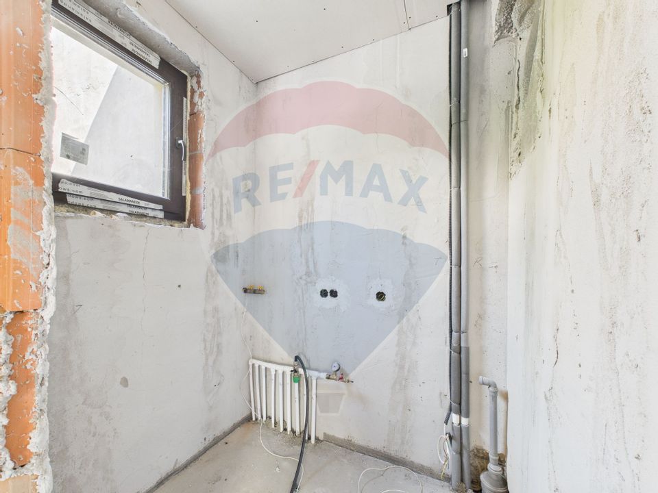 4 room House / Villa for sale, Stefan cel Mare area