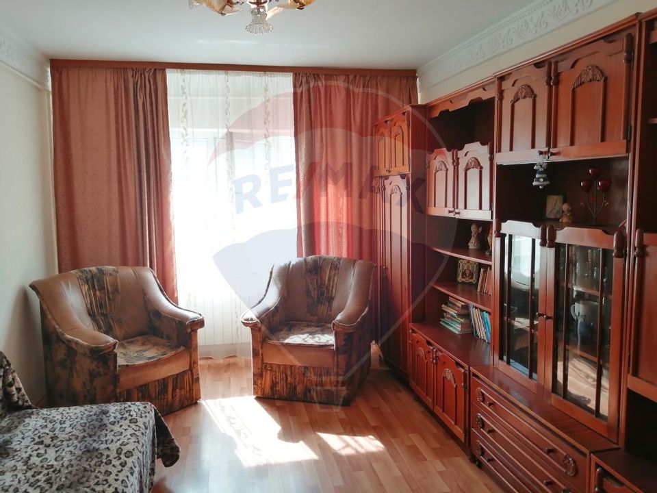 2 room Apartment for rent, Micro 17 area