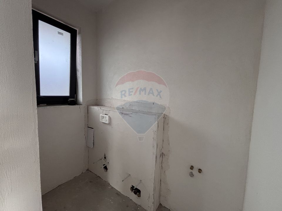 4 room House / Villa for sale