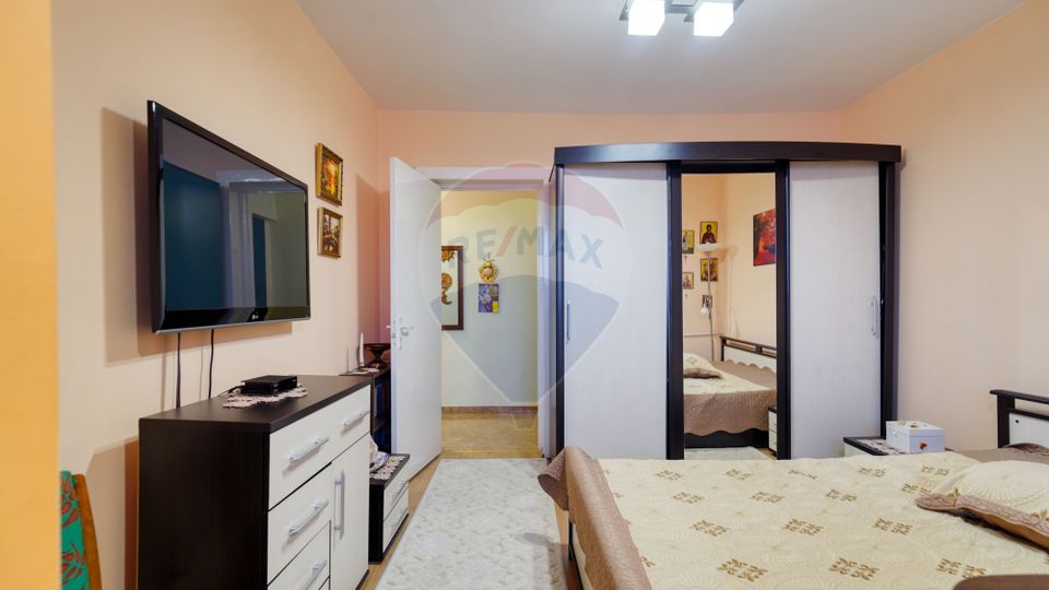 Cozy 3 bedroom apartment overlooking Tampa!