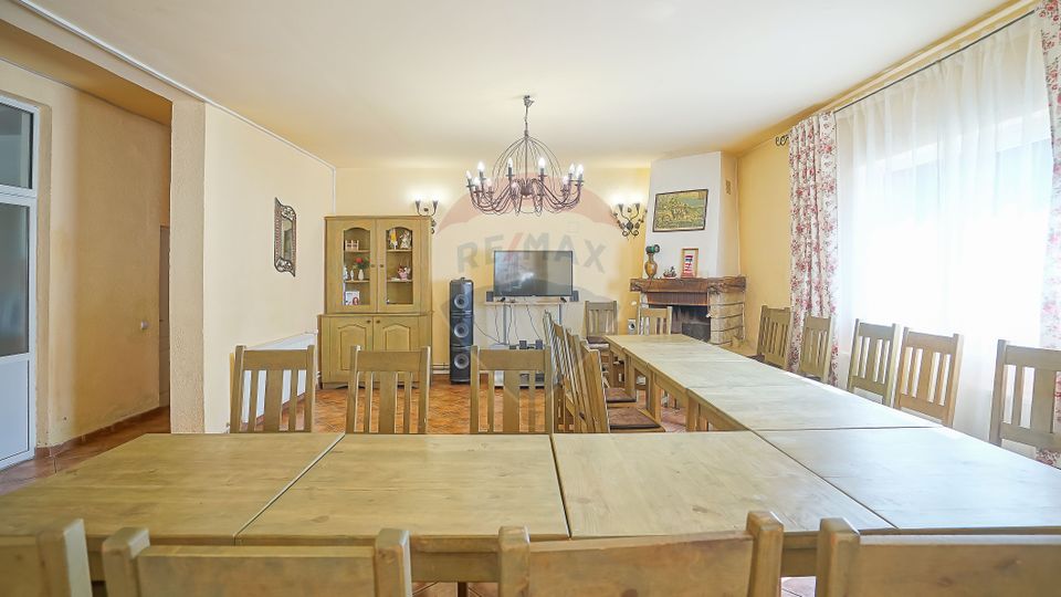 Pensiune de Vanzare in Moieciu de Sus | Comision 0%