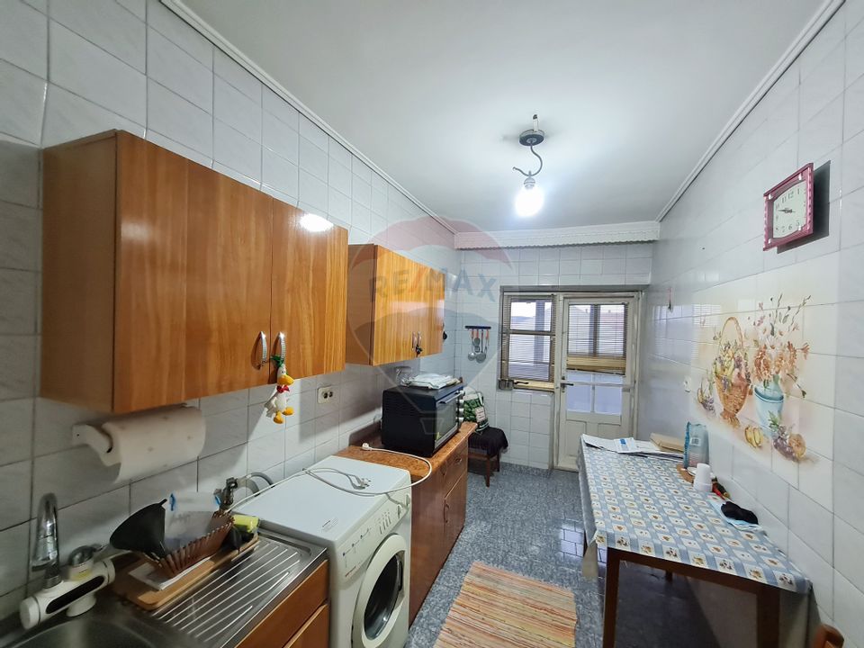 3 room Apartment for sale, Central area