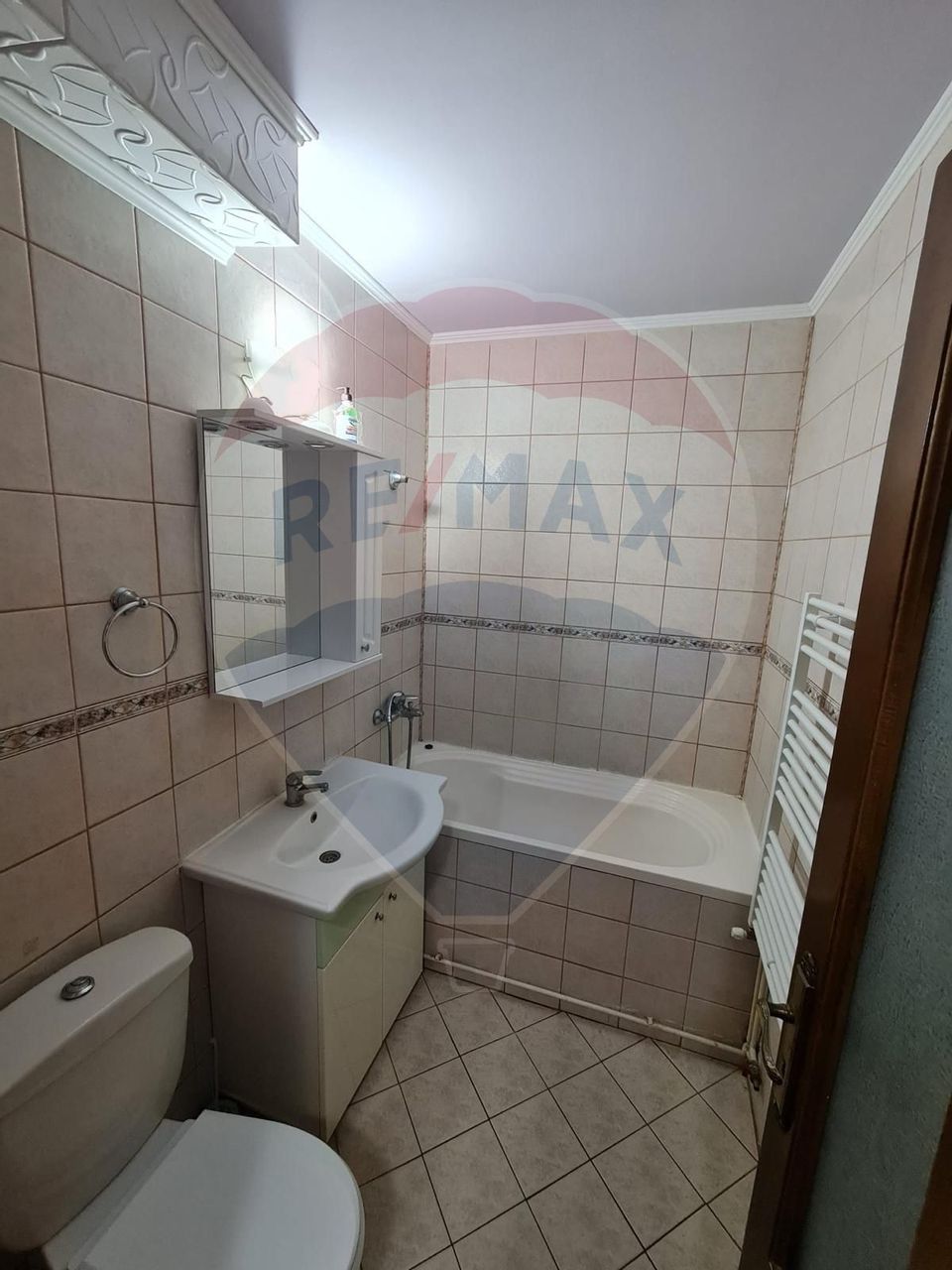 2 room Apartment for rent, Podgoria area