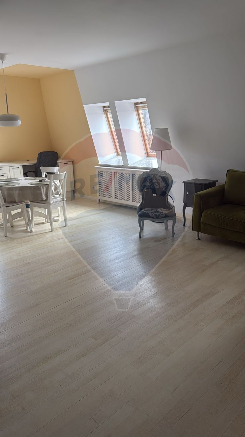 3 room Apartment for rent, Orasul Vechi area