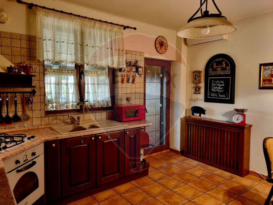 7 room House / Villa for sale