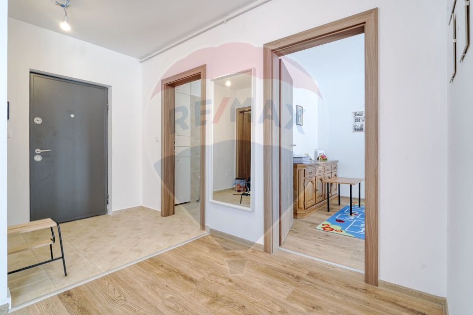 REZERVAT! Apartament 2 camere pretabil locuință sau cabinet