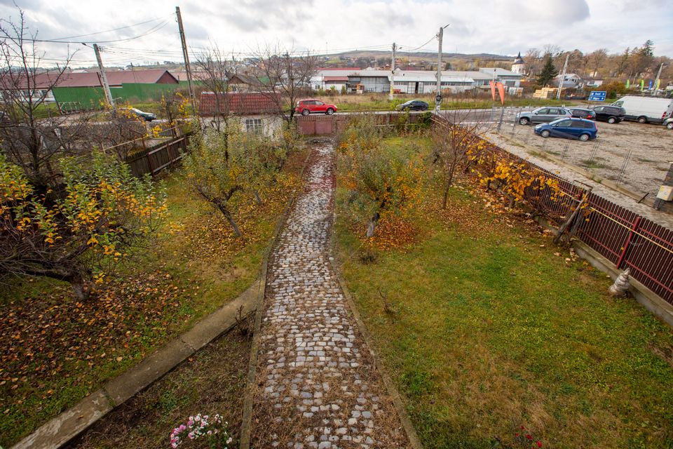 6 room House / Villa for sale