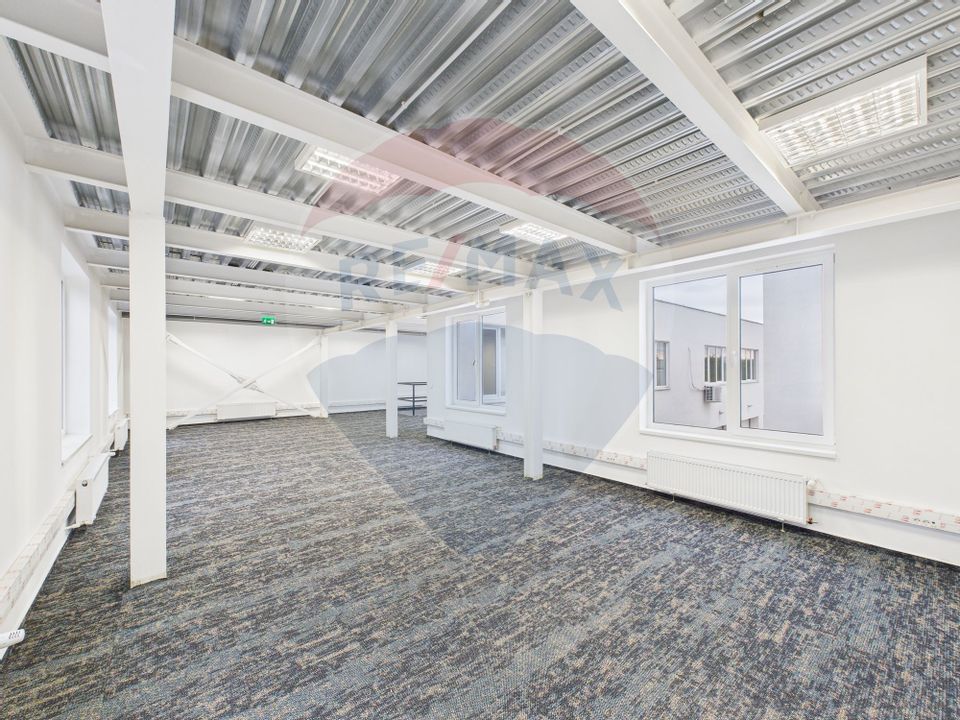 Spațiu industrial de 1,248mp de vânzare în zona Berceni