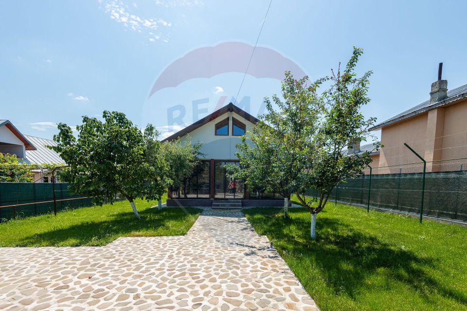 Casa  |  5 camere  |  Buftea