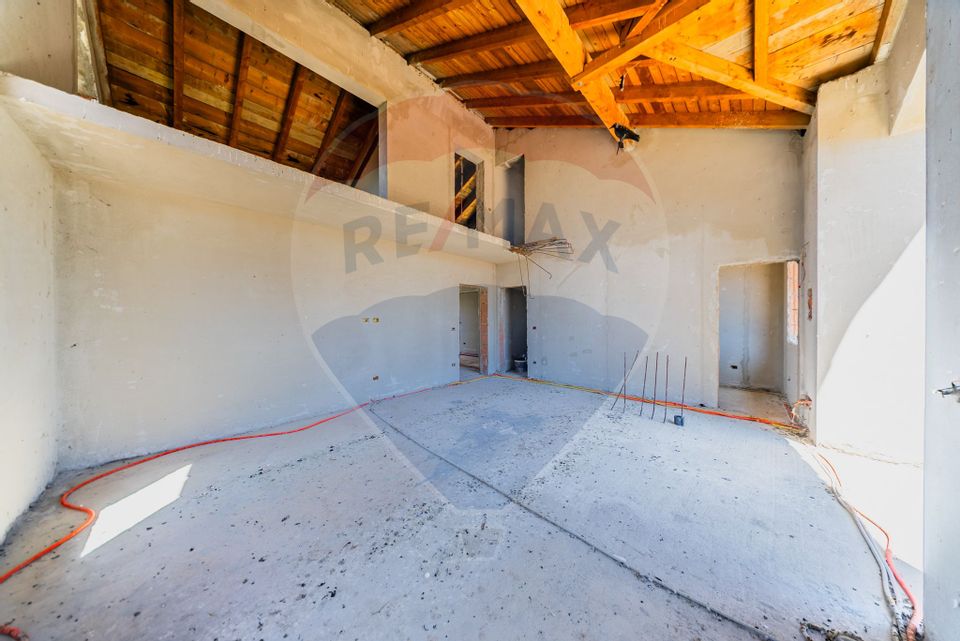 5 room House / Villa for sale