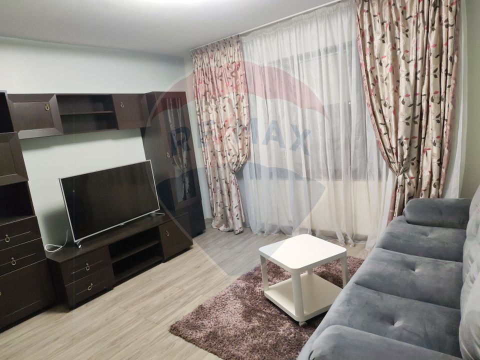 2 room Apartment for rent, 1 Mai area