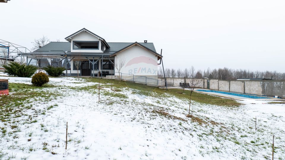 11 room House / Villa for sale