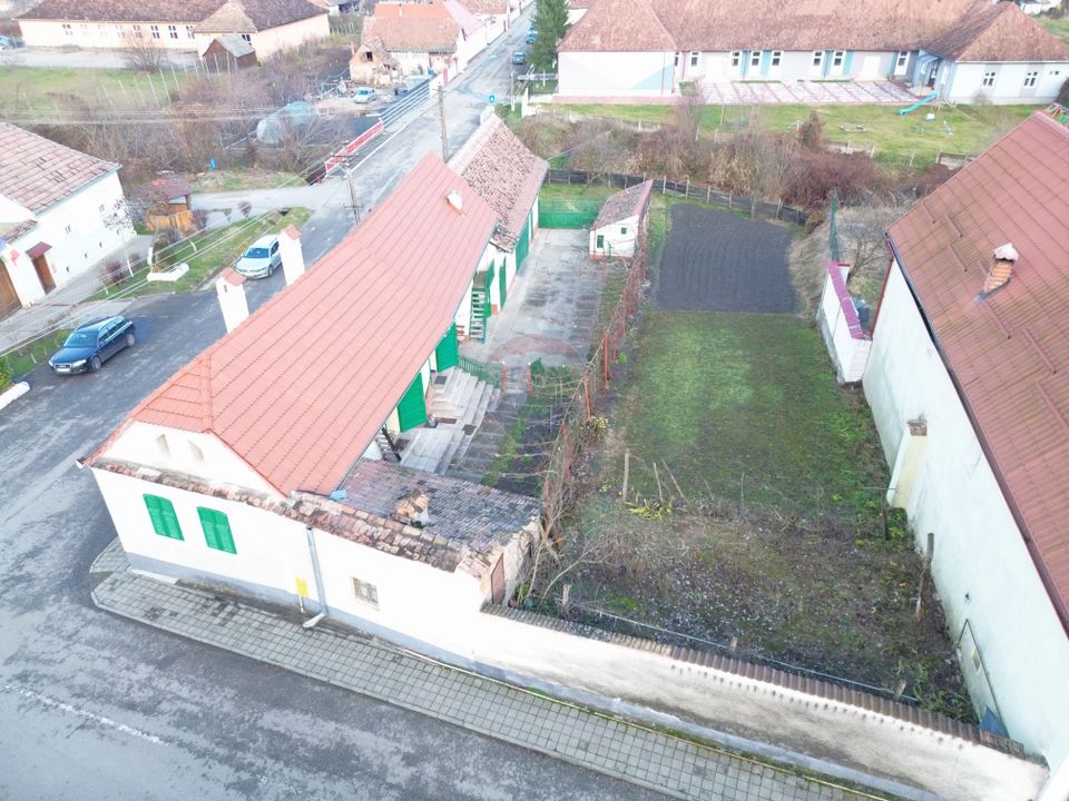 Casă / Vilă cu 4 camere de vânzare