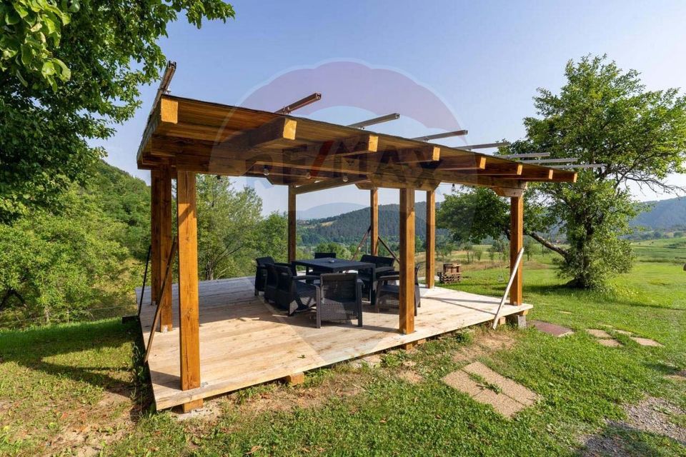 Casă de vânzare zona Bratca, 5 camere, 12 375 teren