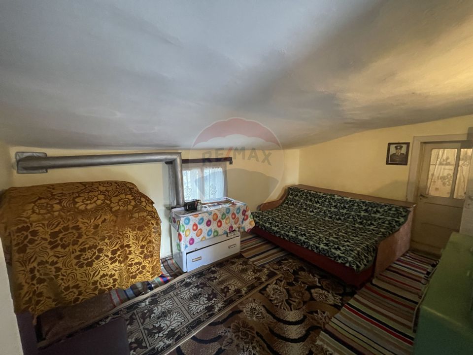 Casă cu teren Haret