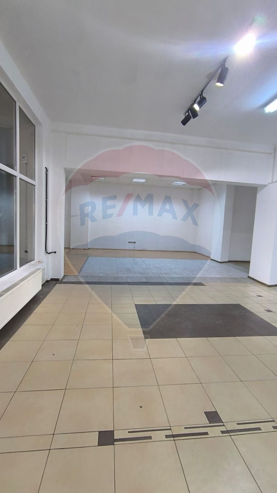 Spațiu comercial de inchiriat