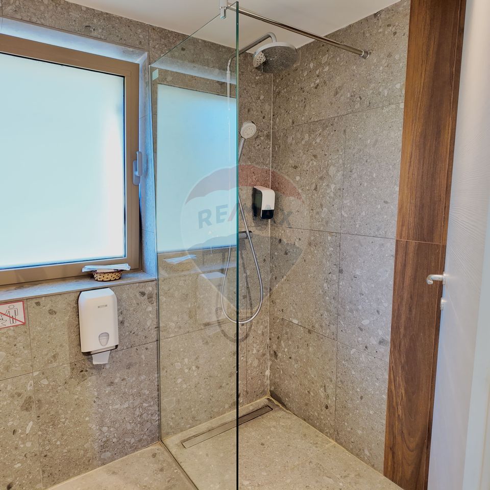 8 room House / Villa for sale, Semicentral area